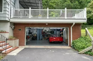 8 C O Dr, Byram Township, NJ 07821 - Photo 32