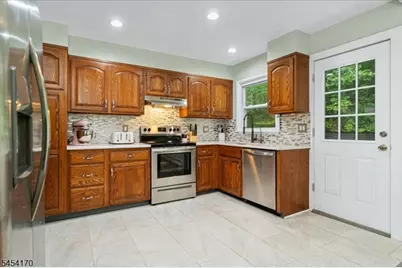 8 C O Dr, Byram Township, NJ 07821 - Photo 12