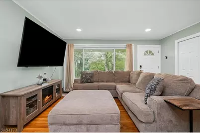 8 C O Dr, Byram Township, NJ 07821 - Photo 4