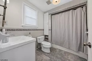 129 Demarest Ave, Bloomfield, NJ 07003 - Photo 24