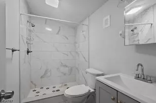 229 Parkinson Ave, Hamilton Township, NJ 08610 - Photo 18