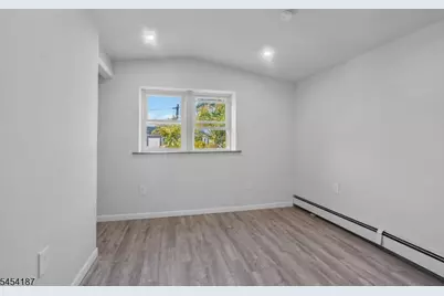 229 Parkinson Ave, Hamilton Township, NJ 08610 - Photo 28