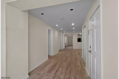 229 Parkinson Ave, Hamilton Township, NJ 08610 - Photo 14