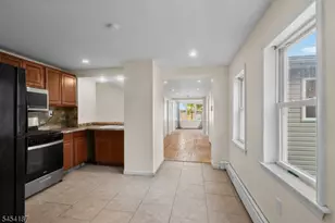 229 Parkinson Ave, Hamilton Township, NJ 08610 - Photo 8