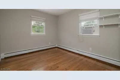 83 Chestnut St #2, Morristown, NJ 07960 - Photo 8