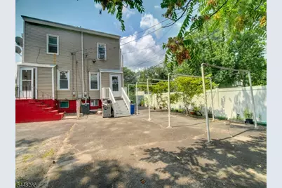22 Kensington Pl, East Orange, NJ 07017 - Photo 4