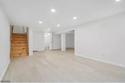 877 Park Ave, Elizabeth, NJ 07208 - Photo 42