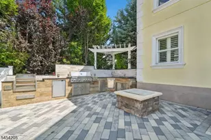 877 Park Ave, Elizabeth, NJ 07208 - Photo 46