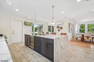 877 Park Ave, Elizabeth, NJ 07208 - Photo 22