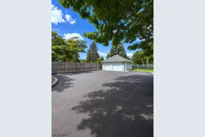 415 E Union Ave #2, Bound Brook, NJ 08805 - Photo 8