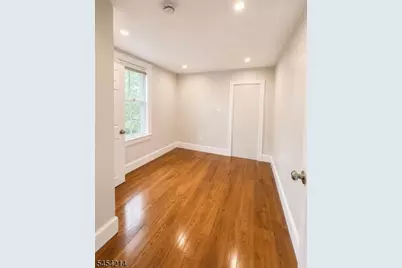 415 E Union Ave #2, Bound Brook, NJ 08805 - Photo 4