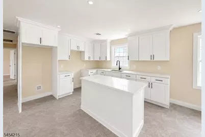 81 Ellen St #2, Nutley, NJ 07110 - Photo 6