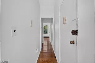540 Bramhall Ave, Jersey City, NJ 07304 - Photo 14
