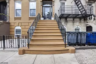 540 Bramhall Ave, Jersey City, NJ 07304 - Photo 4
