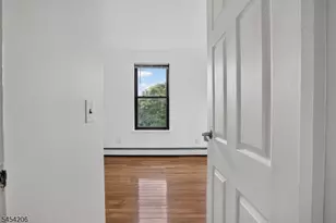 540 Bramhall Ave, Jersey City, NJ 07304 - Photo 18