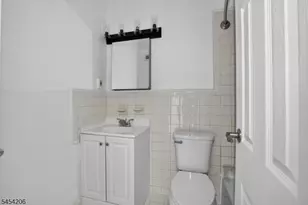 540 Bramhall Ave, Jersey City, NJ 07304 - Photo 16