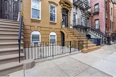 540 Bramhall Ave, Jersey City, NJ 07304 - Photo 2