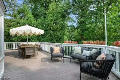 5 Oechsner Ct, Berkeley Heights Township, NJ 07922 - Photo 28