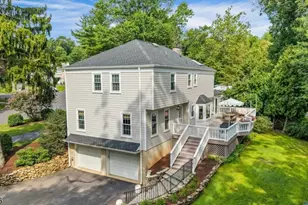 5 Oechsner Ct, Berkeley Heights Township, NJ 07922 - Photo 32