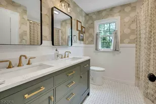 5 Oechsner Ct, Berkeley Heights Township, NJ 07922 - Photo 26