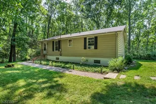 914 Aspen Dr, Stillwater, NJ 07860 - Photo 2