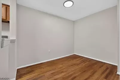765 Vose Ave #D14, Orange, NJ 07050 - Photo 12
