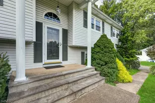 13 Friar Way, Wayne, NJ 07470 - Photo 4