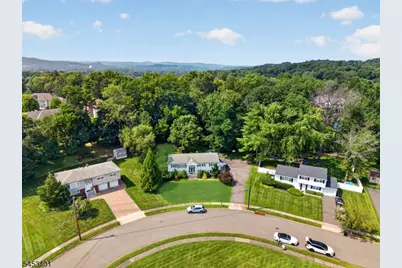 13 Friar Way, Wayne, NJ 07470 - Photo 48