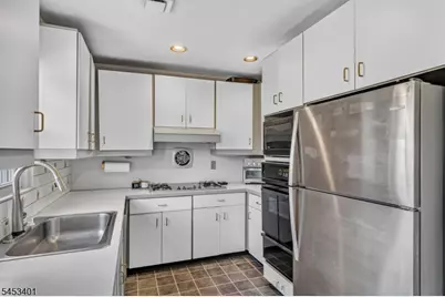 13 Friar Way, Wayne, NJ 07470 - Photo 14