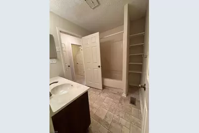 42 Burlington Ct, Hamburg, NJ 07419 - Photo 30
