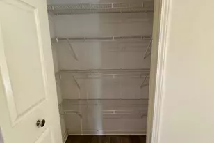 42 Burlington Ct, Hamburg, NJ 07419 - Photo 10