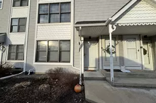 42 Burlington Ct, Hamburg, NJ 07419 - Photo 1
