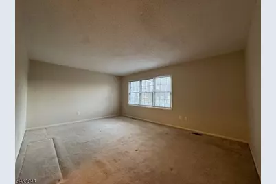 42 Burlington Ct, Hamburg, NJ 07419 - Photo 18