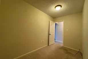 42 Burlington Ct, Hamburg, NJ 07419 - Photo 32