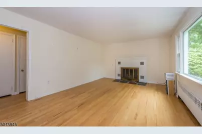 329 Morris Ave, Mountain Lakes, NJ 07046 - Photo 4