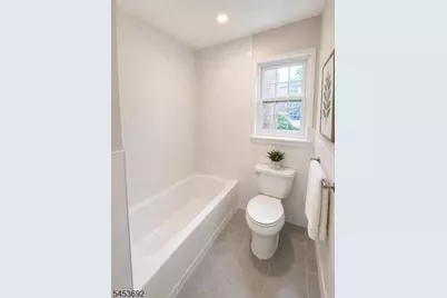 206 Main St #A, Millburn, NJ 07041 - Photo 12