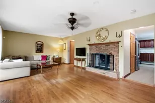 32 W Lakeview Trail, Jefferson Township, NJ 07885 - Photo 14