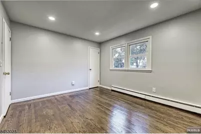 24 Horton Ave #2, Hawthorne, NJ 07506 - Photo 8