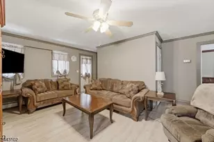 81 Sergeantsville Rd, Raritan Township, NJ 08822 - Photo 6