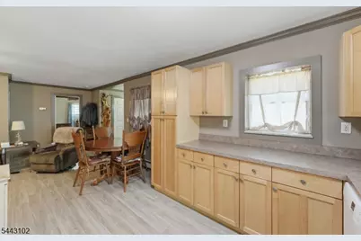 81 Sergeantsville Rd, Raritan Township, NJ 08822 - Photo 12