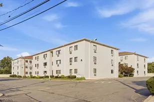 250 Grant Ave, Lyndhurst Township, NJ 07071 - Photo 4