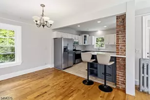 39 Budd St, Morristown, NJ 07960 - Photo 2