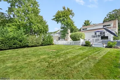 33 Beverly Rd, West Caldwell, NJ 07006 - Photo 30