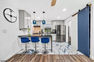 532 Glen Rd, Sparta Township, NJ 07871 - Photo 2