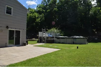121 Leland Trl, Hopatcong, NJ 07843 - Photo 36