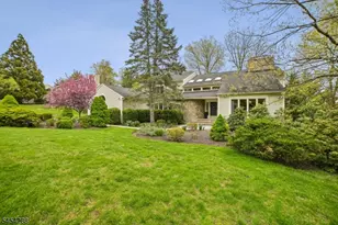 11 Hawthorne Ct, Morris Township, NJ 07960 - Photo 1