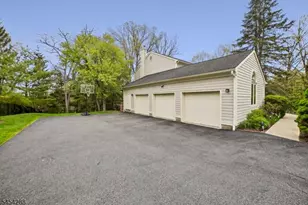 11 Hawthorne Ct, Morris Township, NJ 07960 - Photo 46