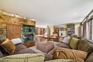 11 Hawthorne Ct, Morris Township, NJ 07960 - Photo 6