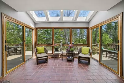 11 Hawthorne Ct, Morris Township, NJ 07960 - Photo 16