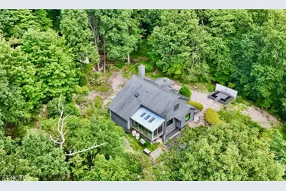 329 Glen Rd, Sparta Township, NJ 07871 - Photo 4